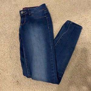 Skinny YMI jeans! Juniors size 3